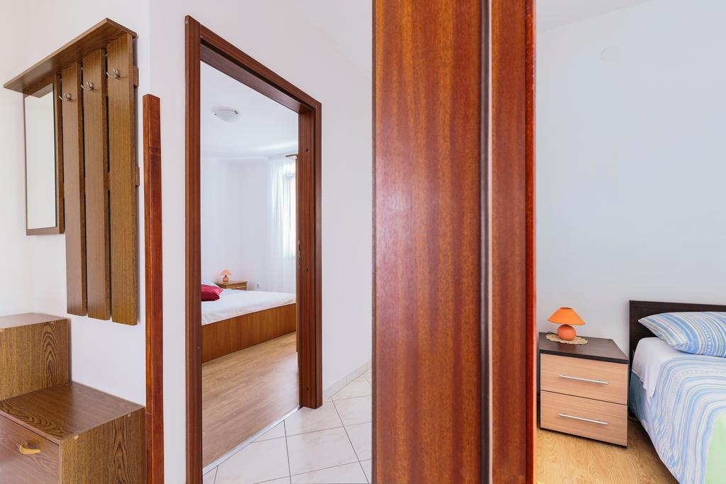 Andela Apartment Pula Zimmer foto